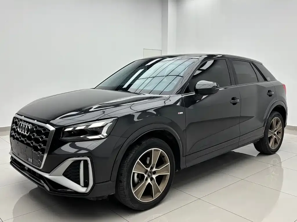 Audi Q2L 2022 из CN, фото 1