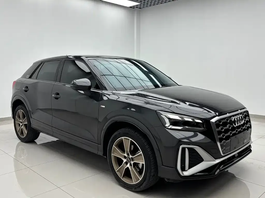 Audi Q2L 2022 из CN, фото 4