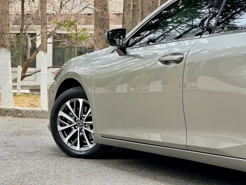Lexus ES 2023 из CN, фото 8