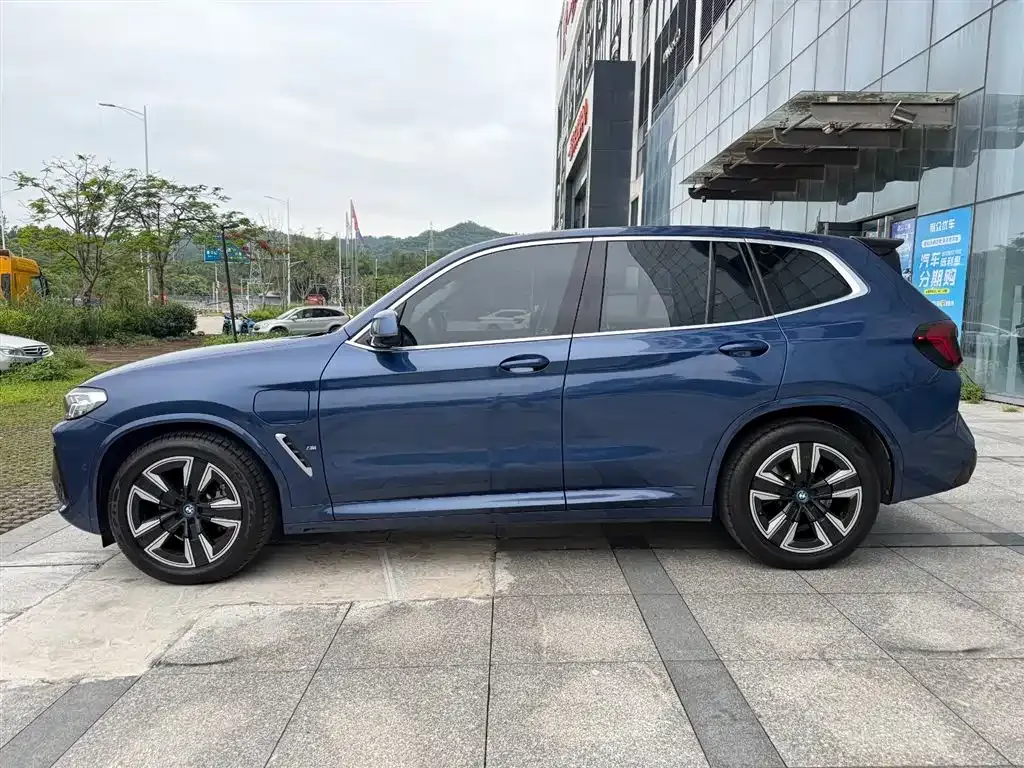 BMW iX3 2022 из CN, фото 9
