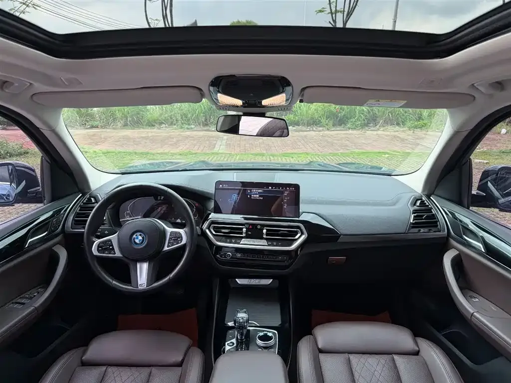 BMW iX3 2022 из CN, фото 2