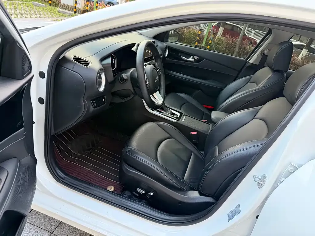 Kia K3 2022 из CN, фото 3