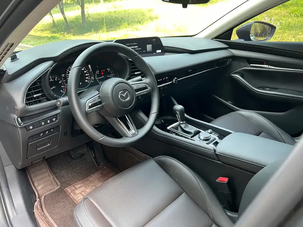 Mazda 3 Axela 2026 из CN, фото 3