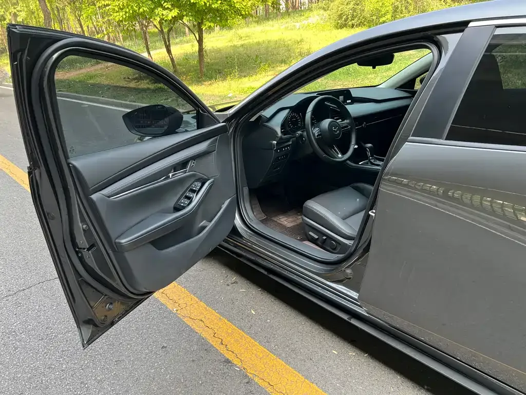 Mazda 3 Axela 2026 из CN, фото 6