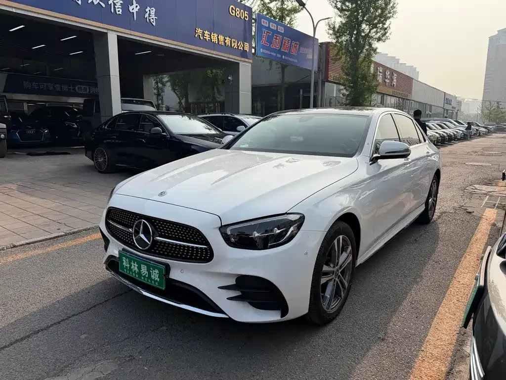 Mercedes-Benz E-Class 2022 из CN, фото 1