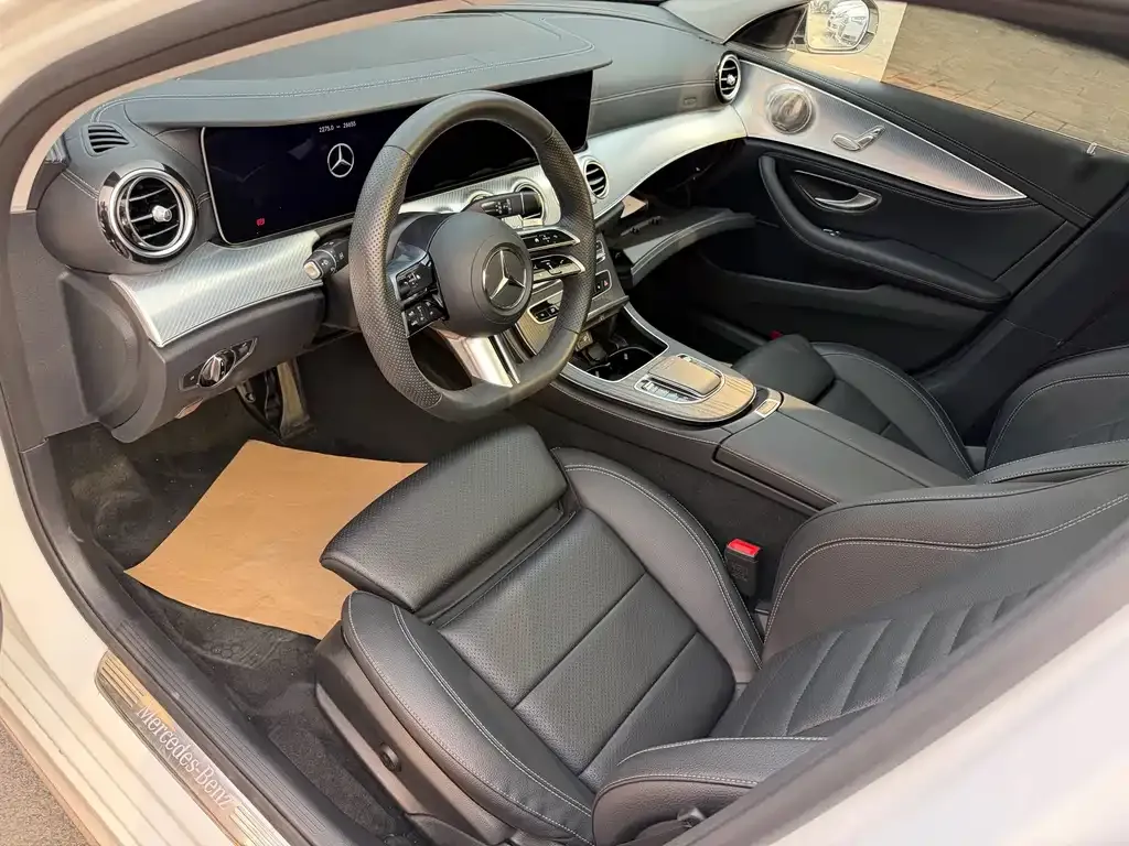 Mercedes-Benz E-Class 2022 из CN, фото 8