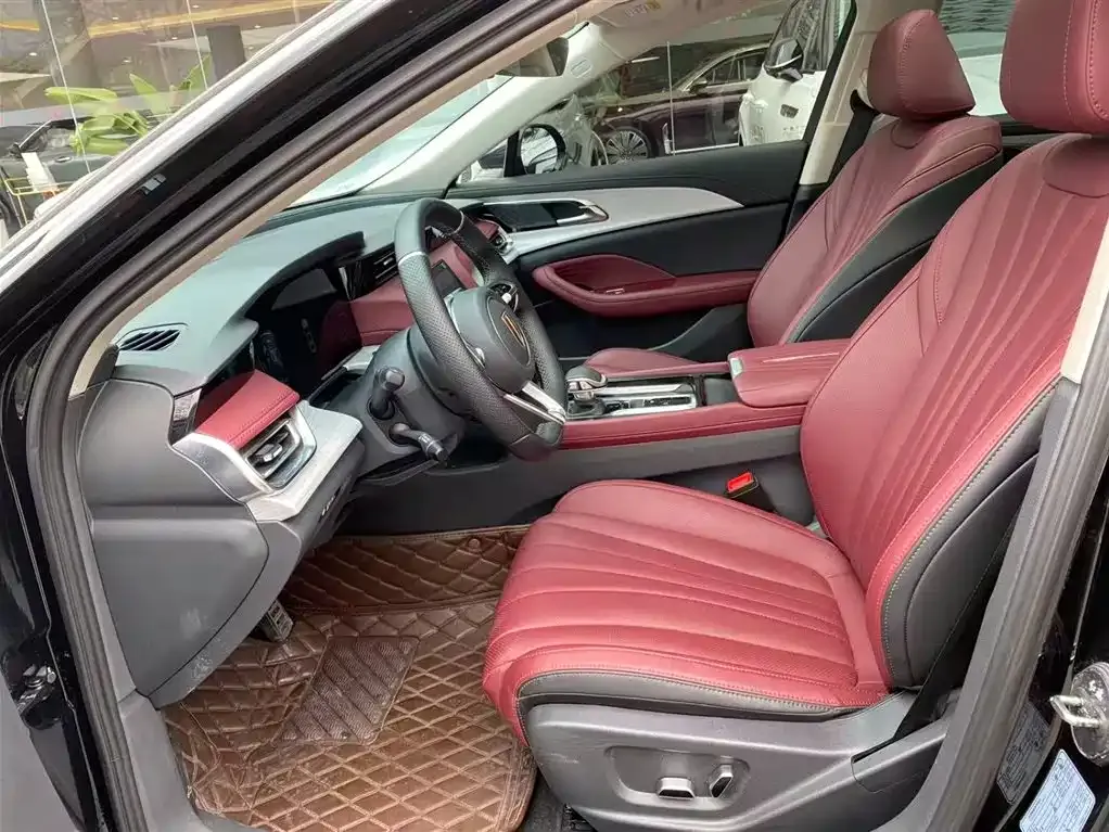 Hongqi H5 2025 из CN, фото 6
