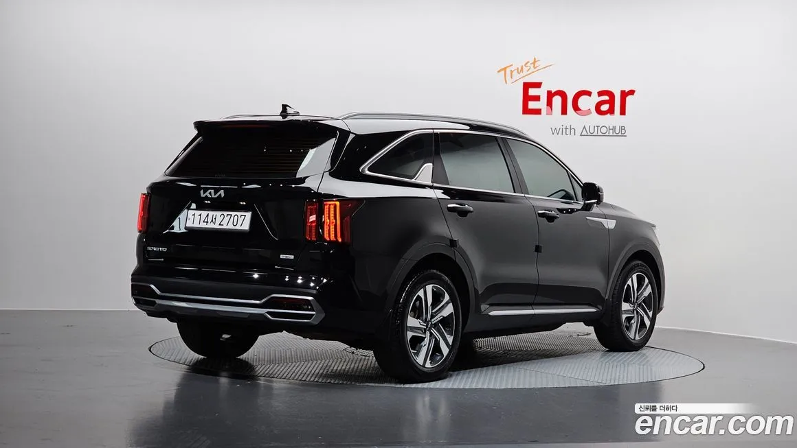 Kia Sorento 2023 из KR, фото 2