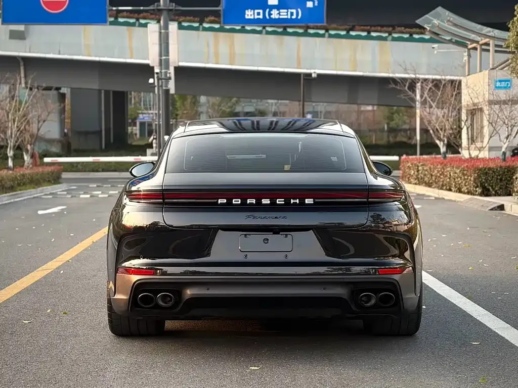 Porsche Panamera — фото 5
