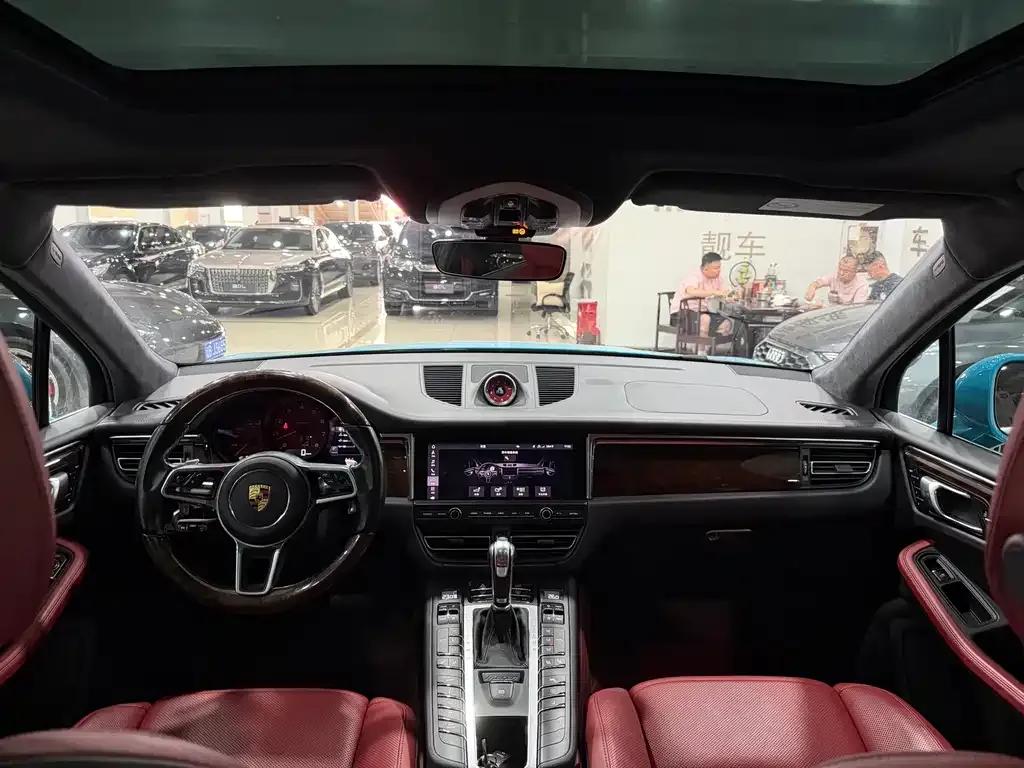 Porsche Macan 2021 из CN, фото 7