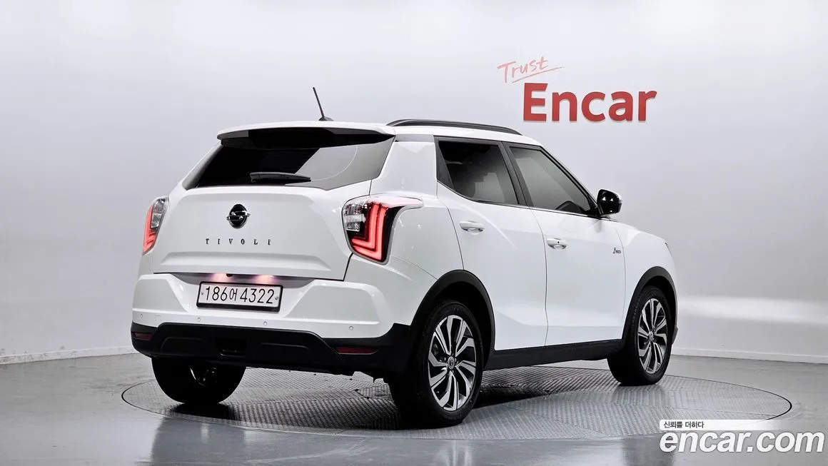 KG Mobility (Ssangyong) TIBOLI 2021 из KR, фото 6