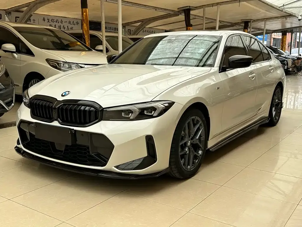 BMW 3 Series 2025 из CN, фото 1
