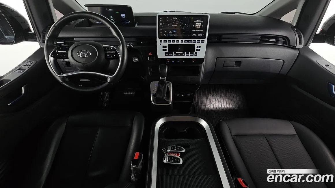 Hyundai Staria 2022 из KR, фото 2