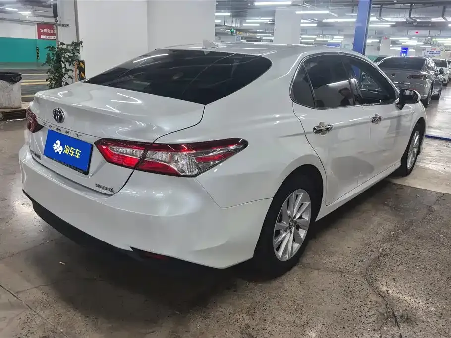 Toyota Camry 2022 из CN, фото 7