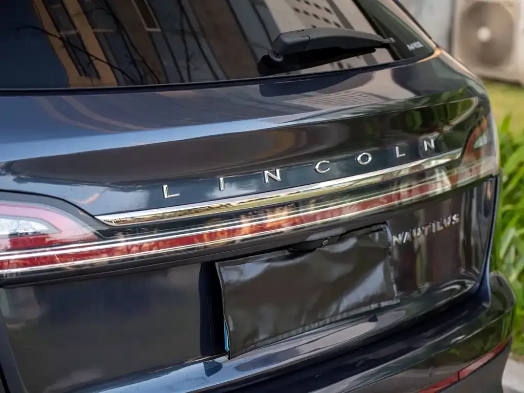 Lincoln Nautilus 2021 из CN, фото 8
