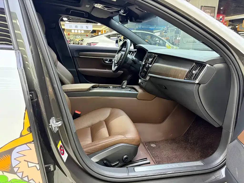 Volvo V90 2021 из CN, фото 10
