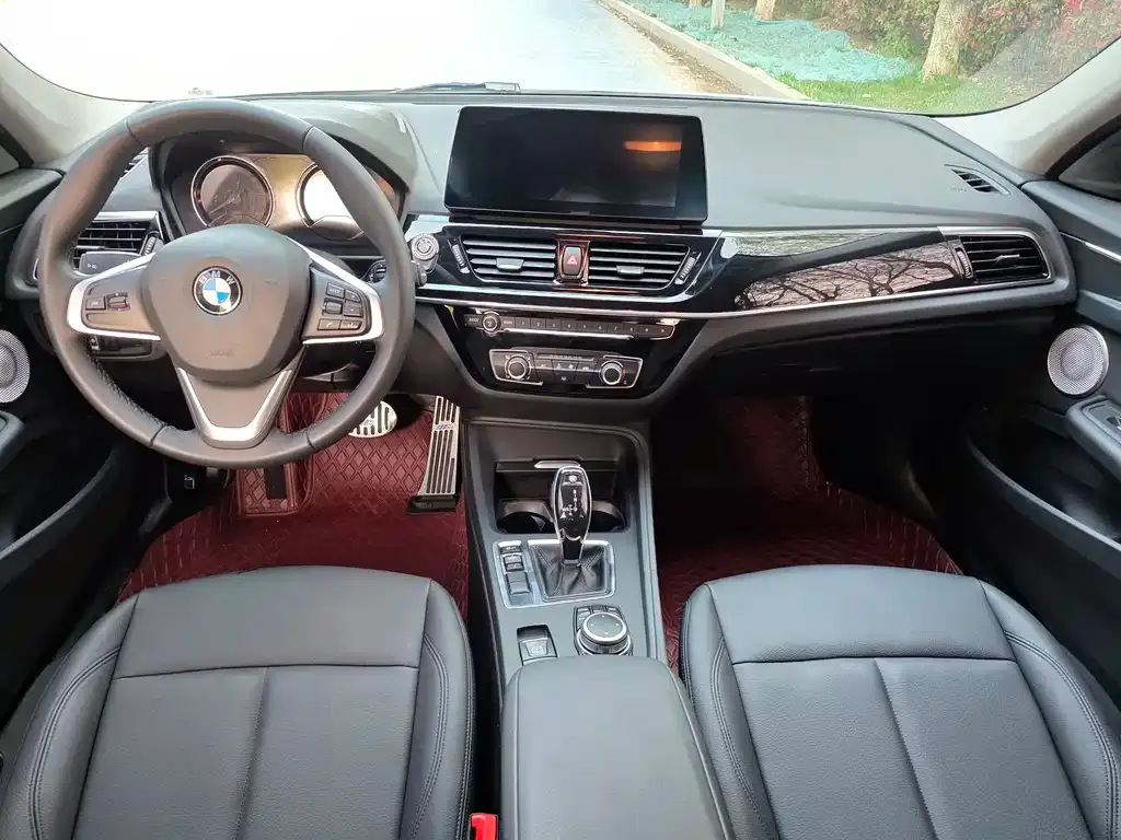 BMW 1 Series 2022 из CN, фото 4