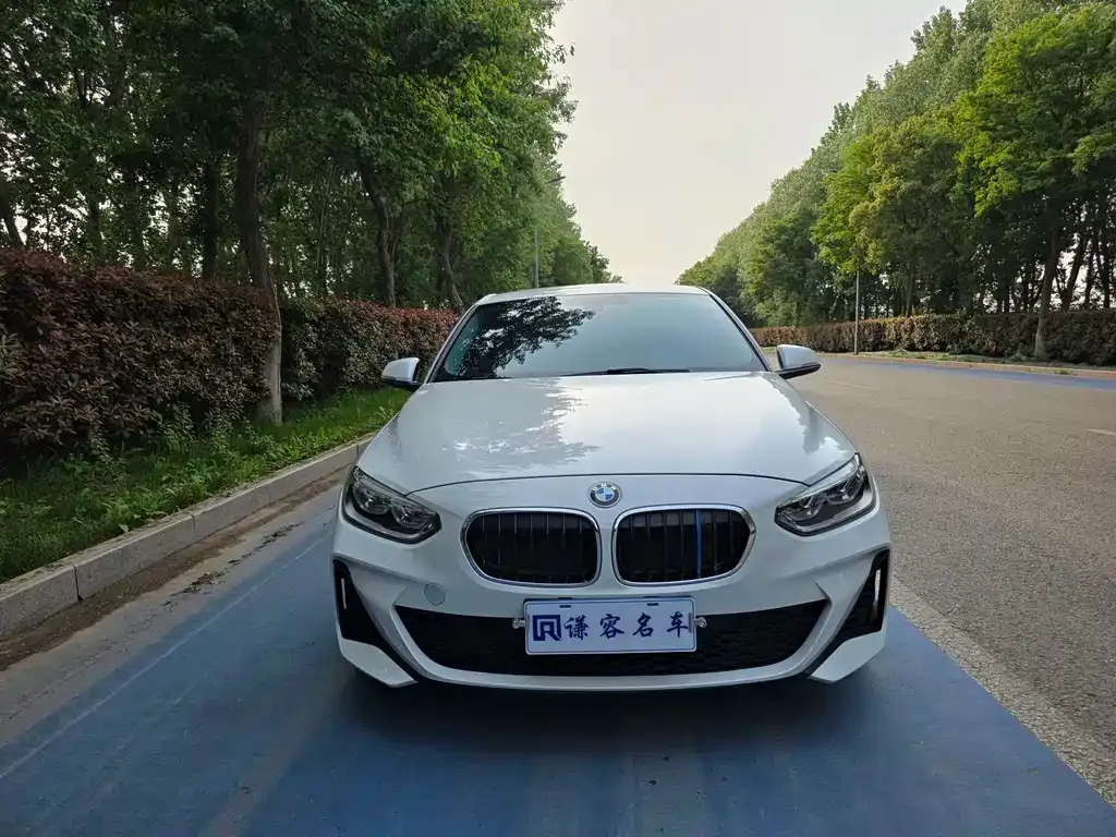 BMW 1 Series 2022 из CN, фото 5