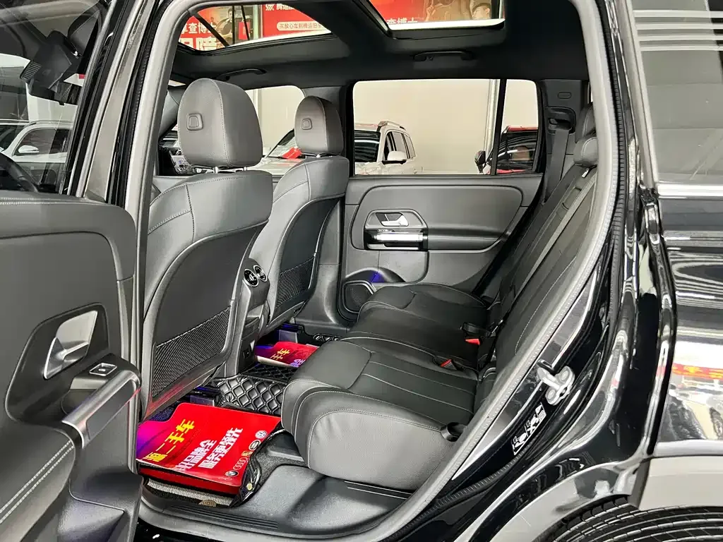 Mercedes-Benz GLB 2023 из CN, фото 10