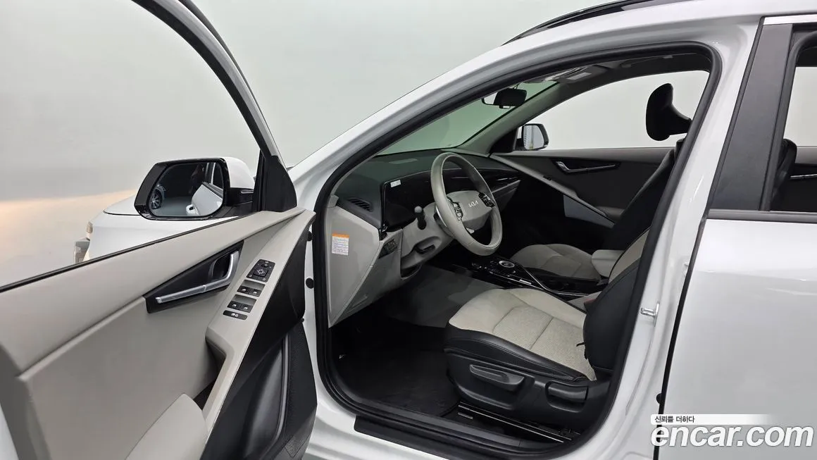 Kia Niro 2023 из KR, фото 5