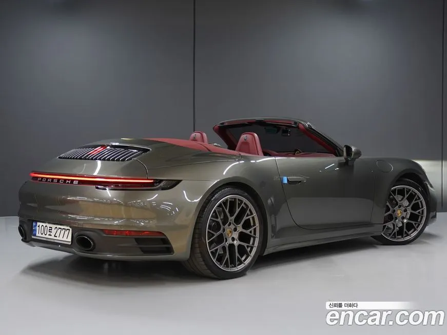 Porsche 911 2021 из KR, фото 7