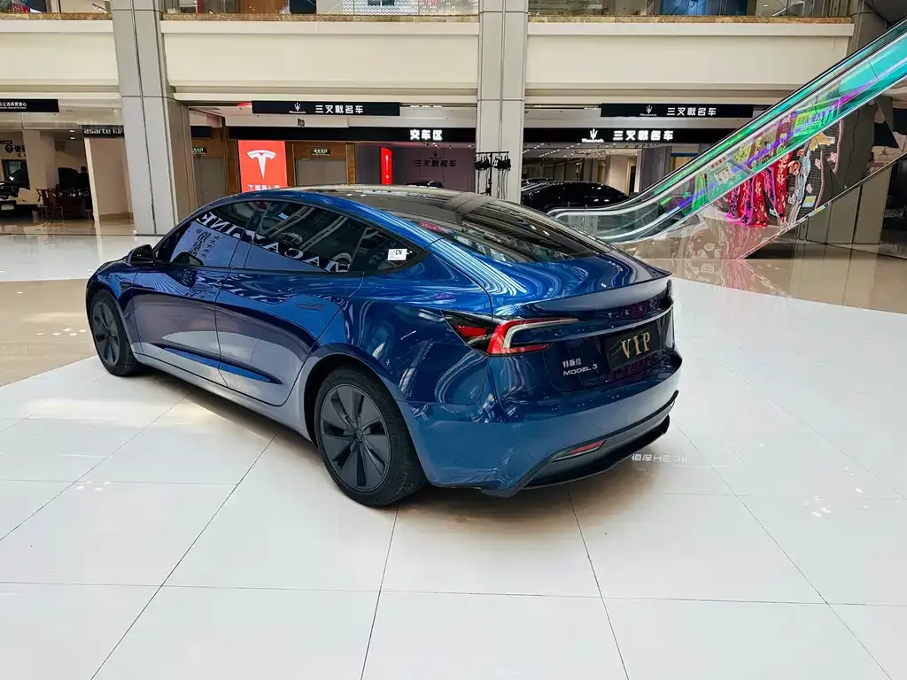 Tesla Model 3 2025 из CN, фото 2