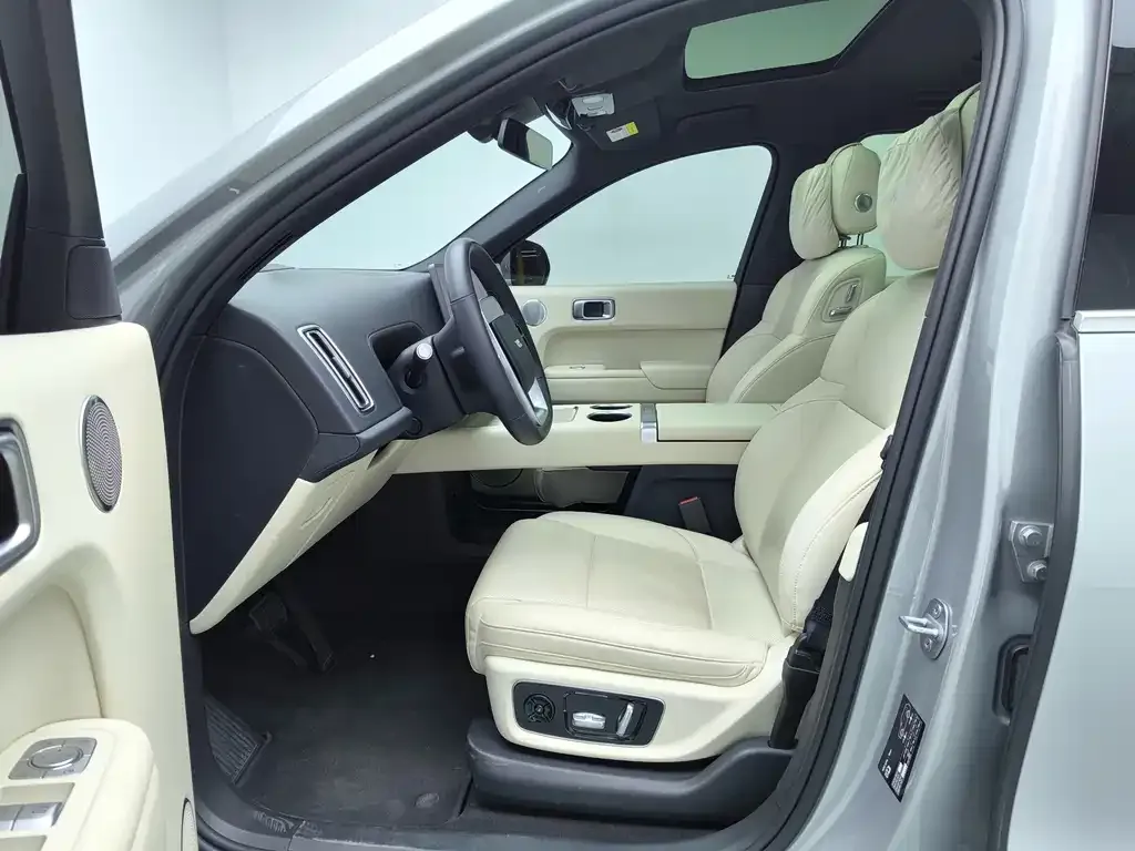 Li Auto L8 2023 из CN, фото 8