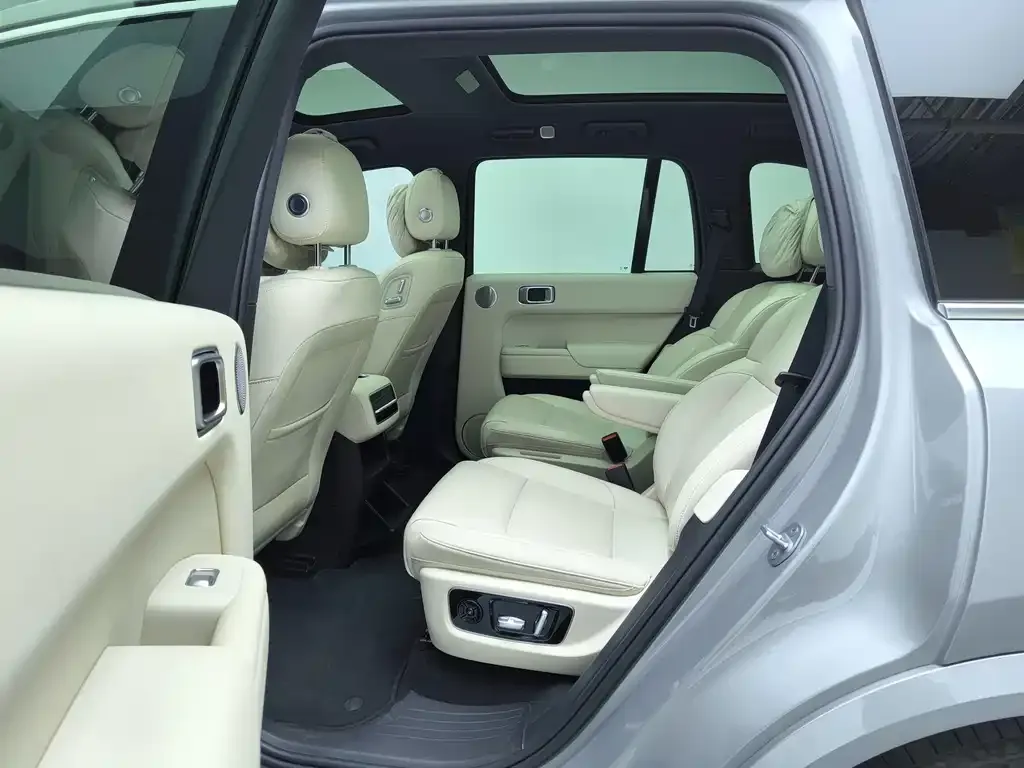 Li Auto L8 2023 из CN, фото 4