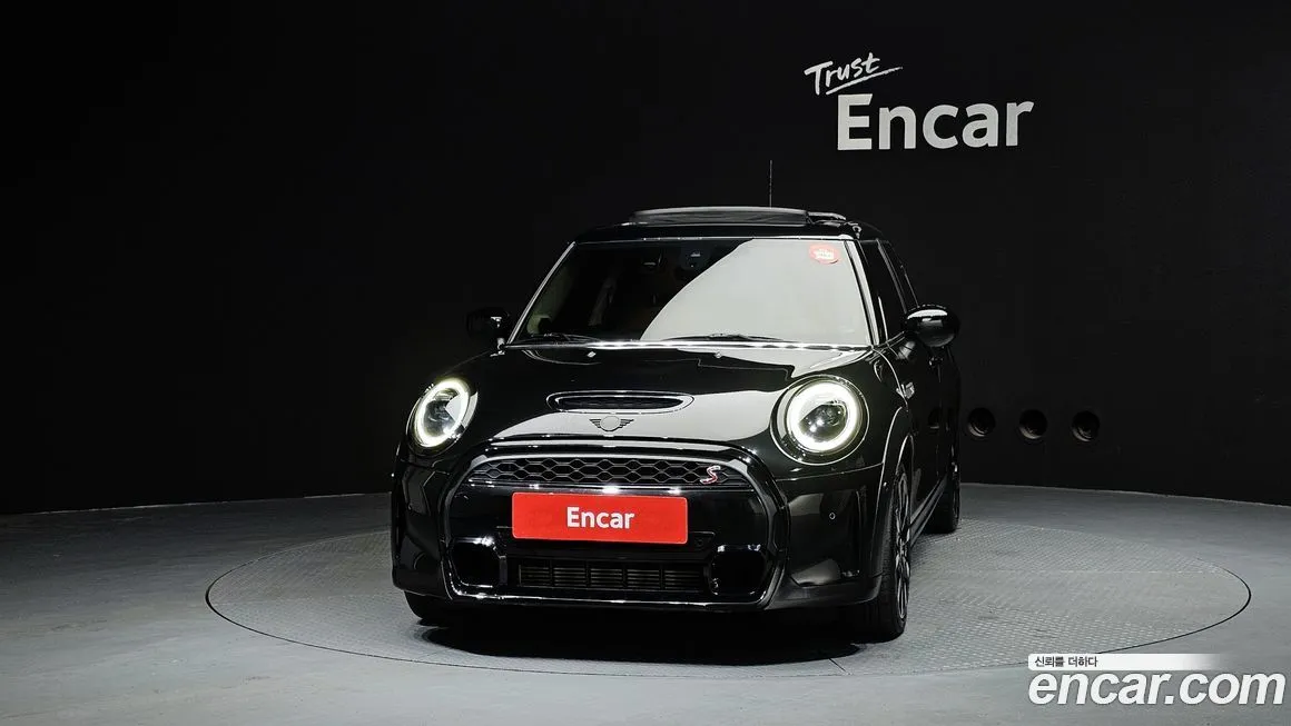 Mini Cooper 2023 из KR, фото 5