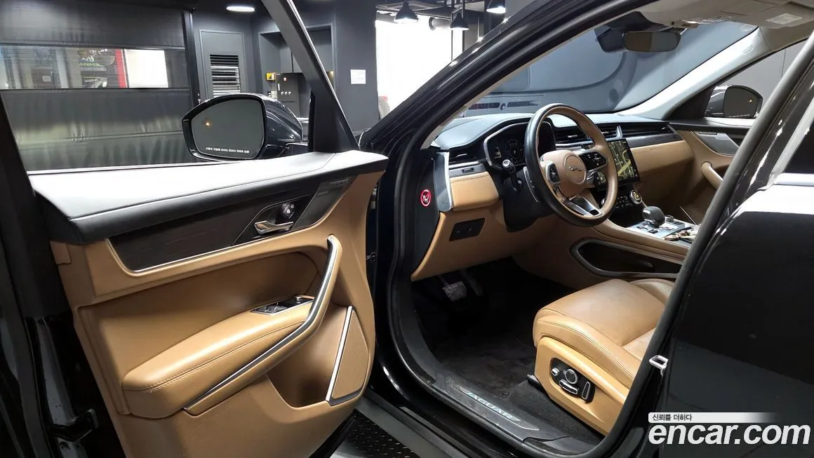 Jaguar F-PACE 2021 из KR, фото 8