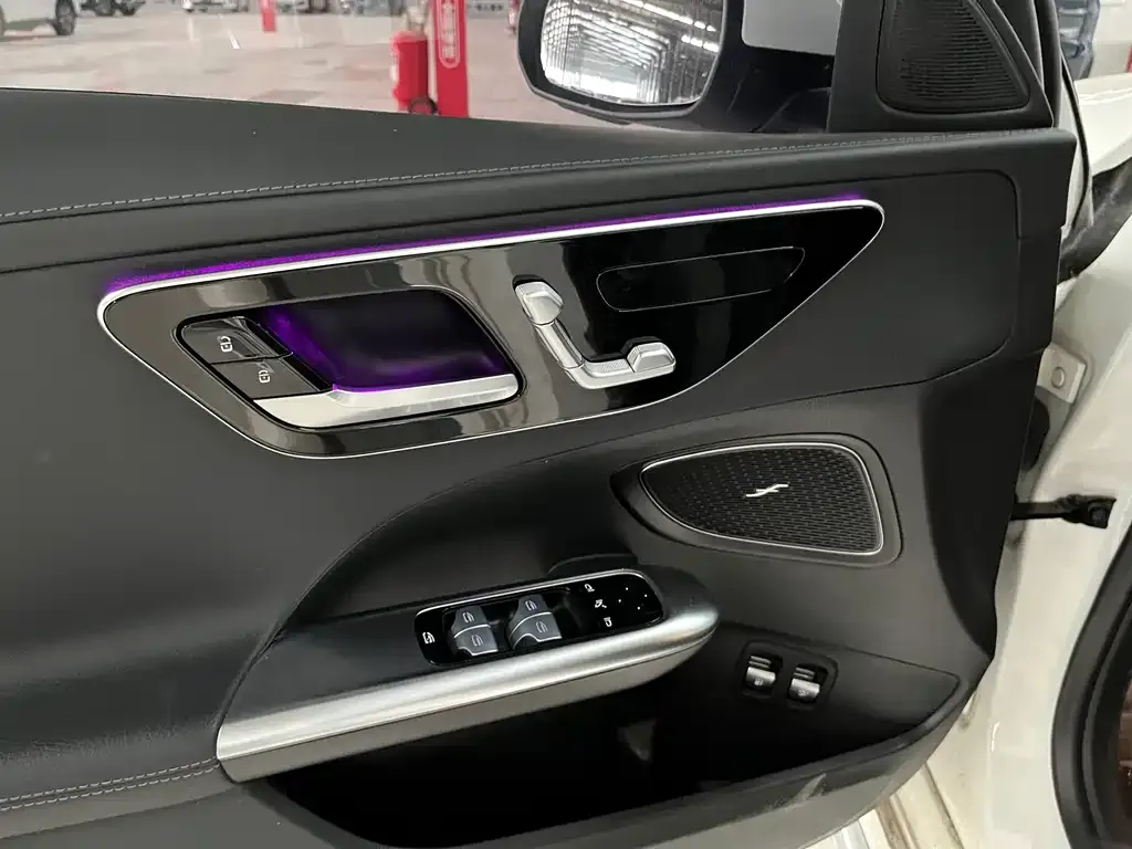 Mercedes-Benz C-Class New Energy 2023 из CN, фото 3