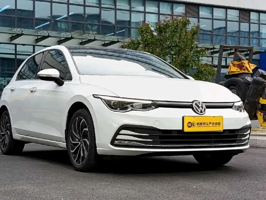 Volkswagen Golf 2022 из CN, фото 7