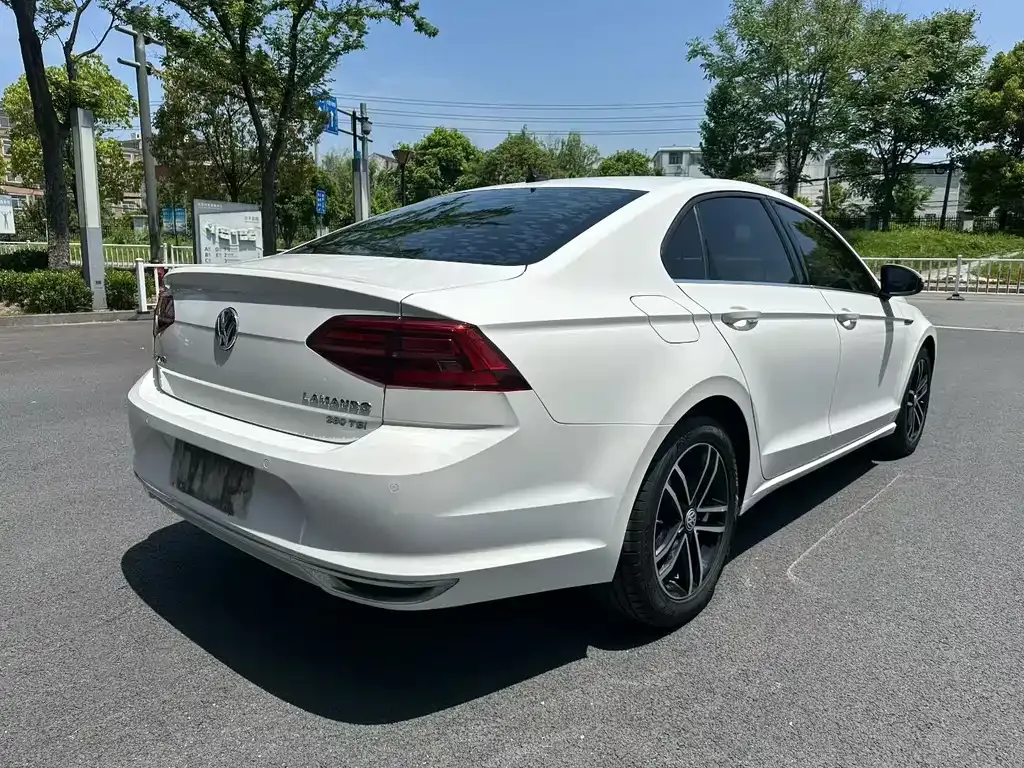 Volkswagen Lamando 2021 из CN, фото 10