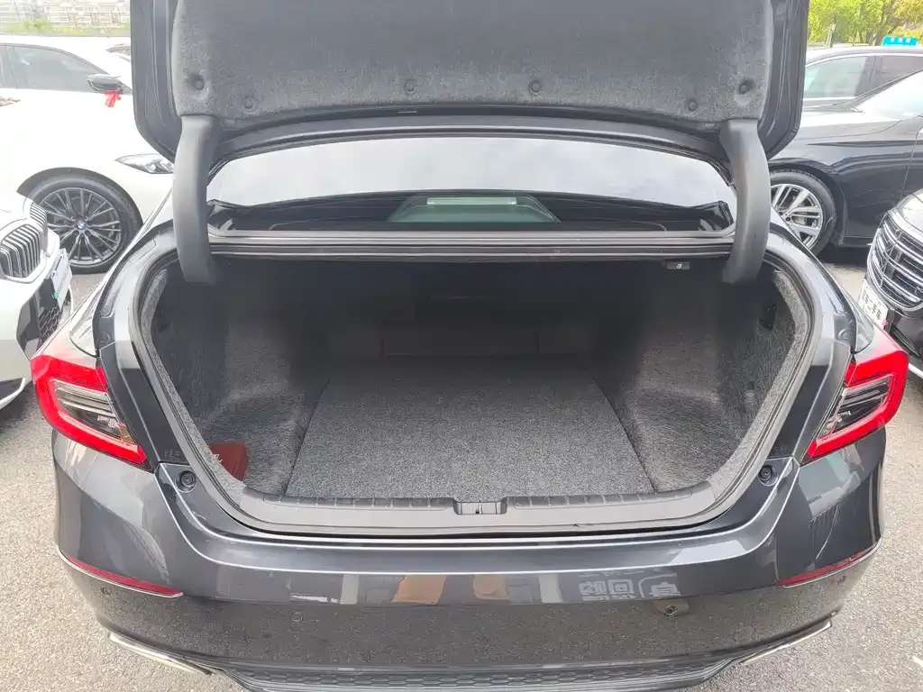 Honda Accord 2023 из CN, фото 3
