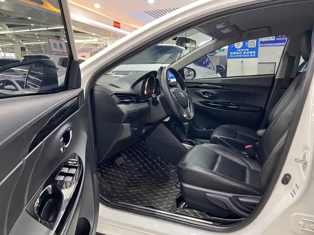 Toyota Yaris L 2022 из CN, фото 2