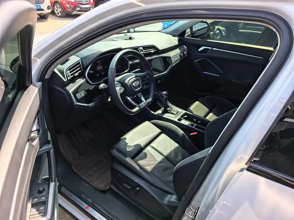 Audi Q3 Sportback 2022 из CN, фото 6