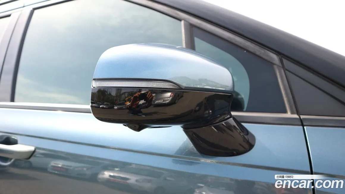 Kia Carnival 2023 из KR, фото 2
