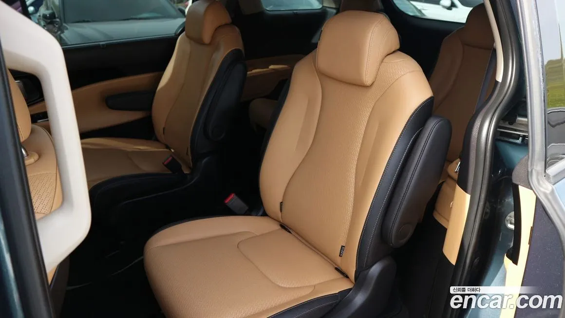 Kia Carnival 2023 из KR, фото 4