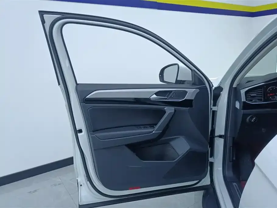 Volkswagen Tayron 2021 из CN, фото 5