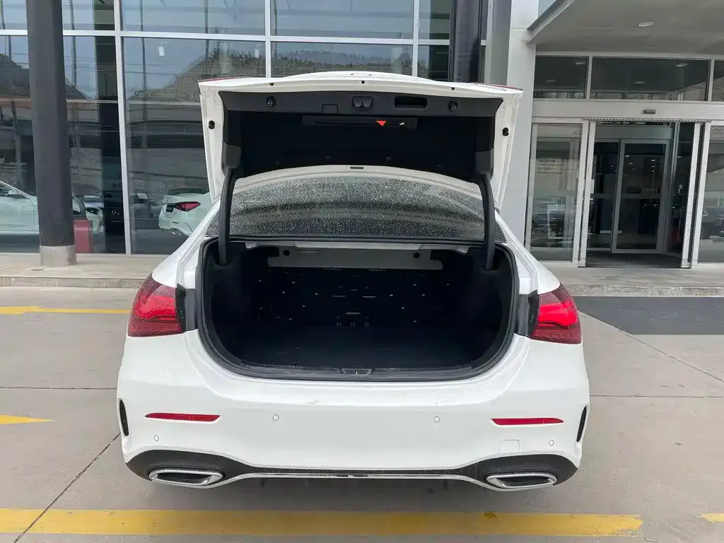 Mercedes-Benz A-Class 2024 из CN, фото 9