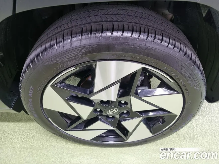 Hyundai Kona 2023 из KR, фото 4
