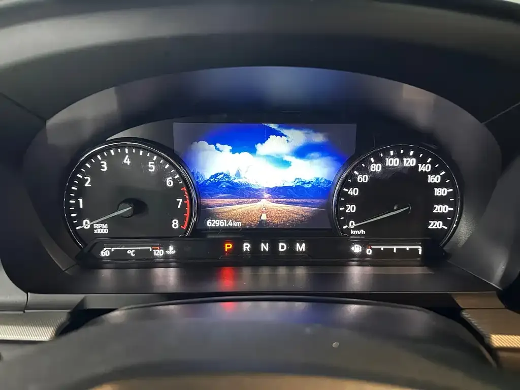 Ford Explorer 2022 из CN, фото 2