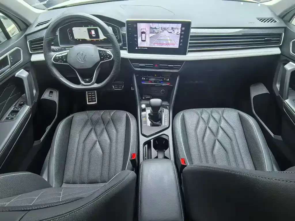 Volkswagen Tiguan L 2023 из CN, фото 8