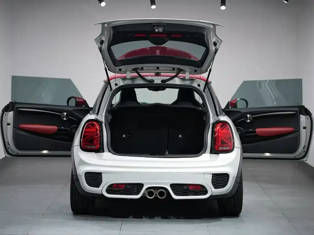 MINI JCW (John Cooper Works) 2021 из CN, фото 9
