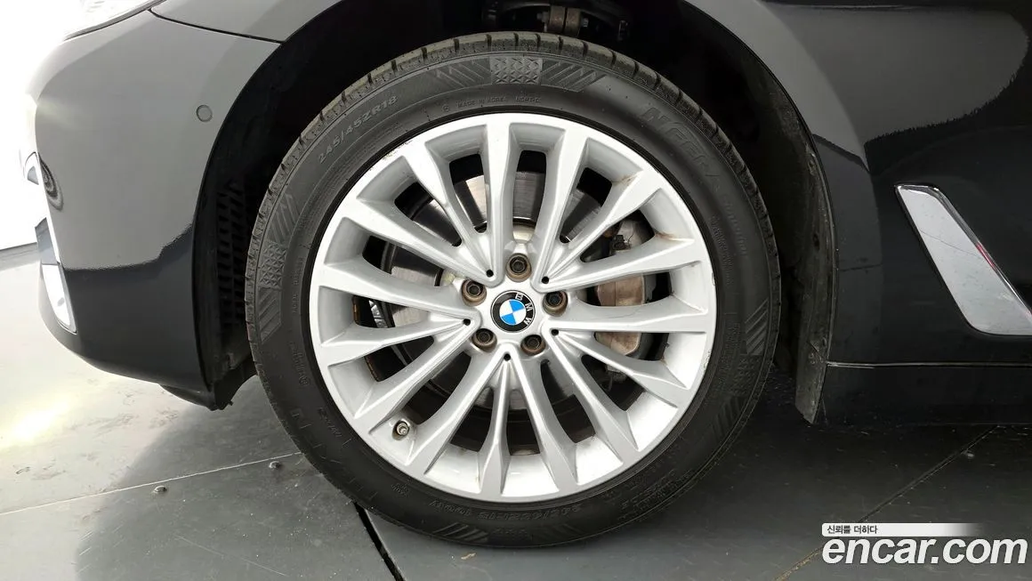BMW 5-Series 2022 из KR, фото 7