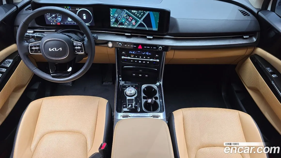Kia Carnival — фото 10