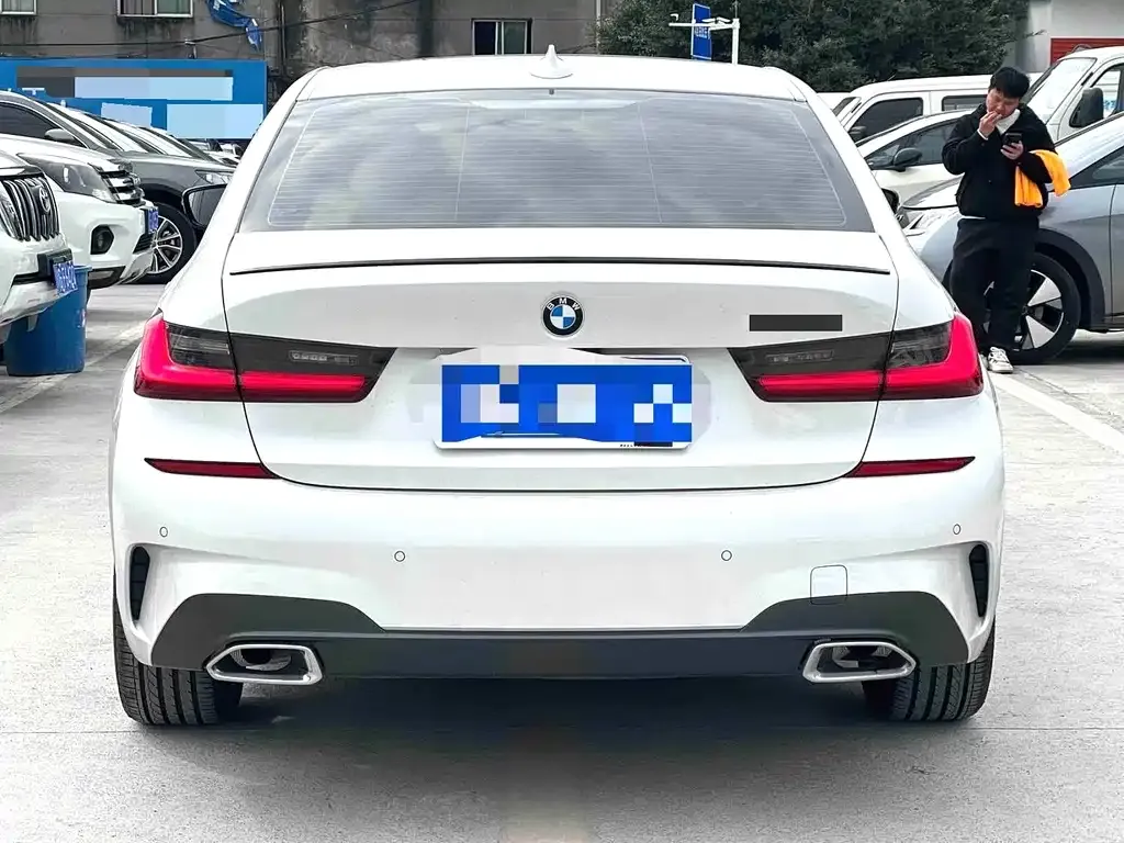 BMW 3 Series 2021 из CN, фото 7