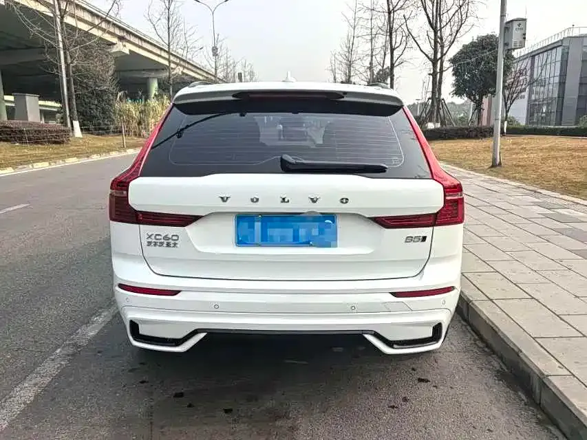 Volvo XC60 2024 из CN, фото 10