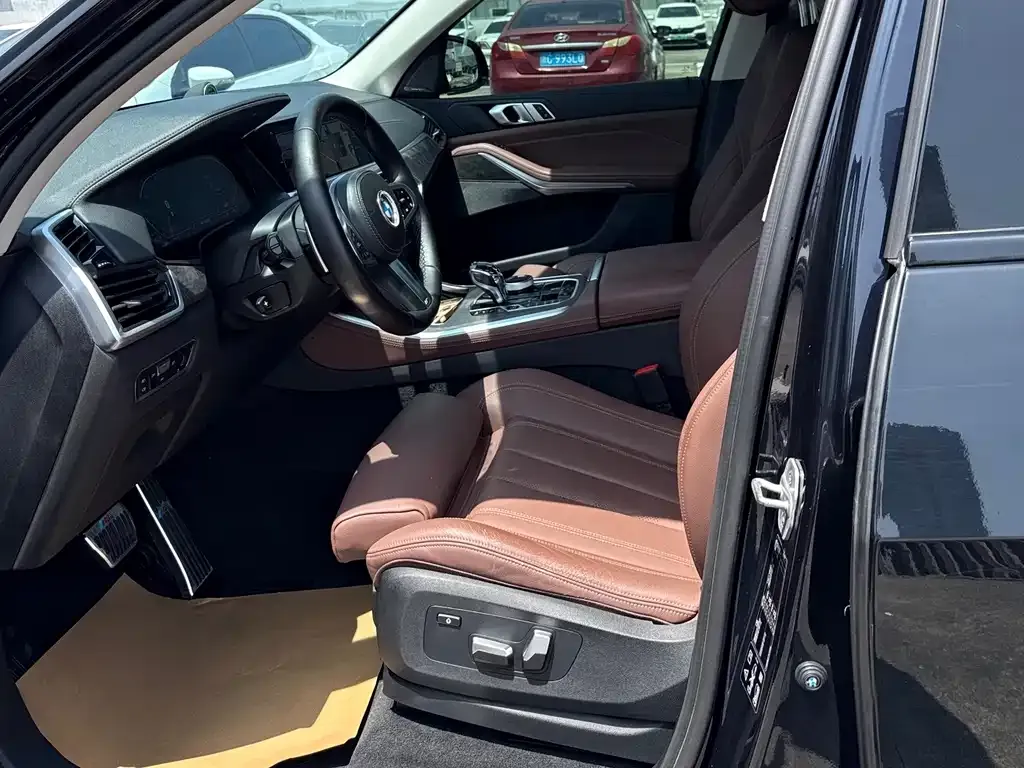 BMW X5 (Import) — фото 10
