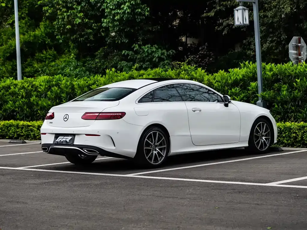 Mercedes-Benz E-Class (Import) 2023 из CN, фото 3